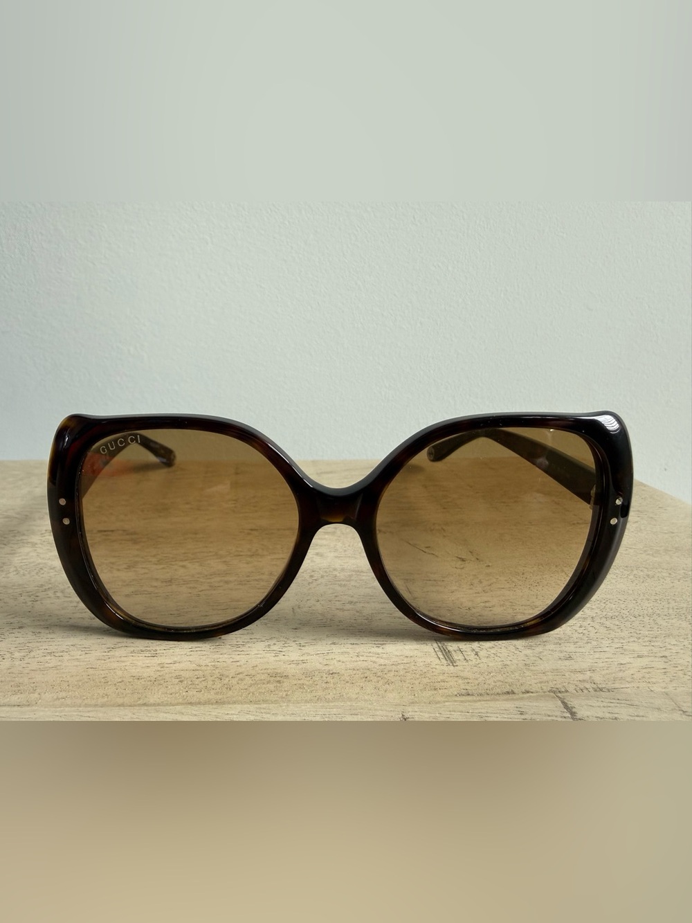 GUCCI Tortoiseshell Sunglasses - Brown Lenses